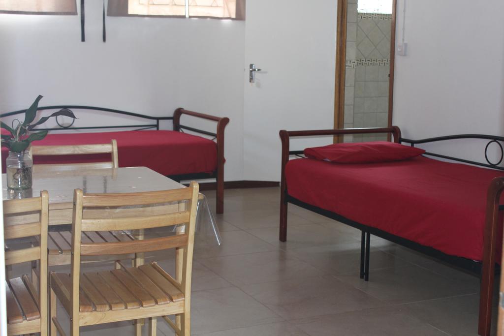 Whynot Mauritius Apartment Grande Gaube Exterior photo