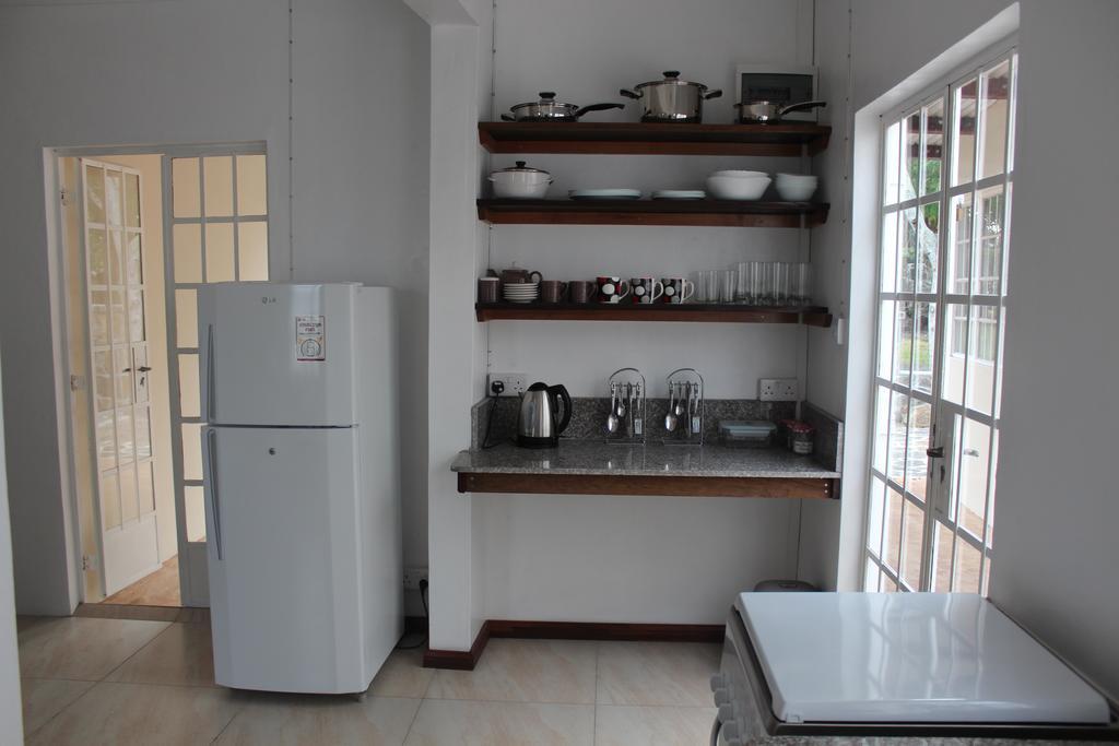 Whynot Mauritius Apartment Grande Gaube Exterior photo