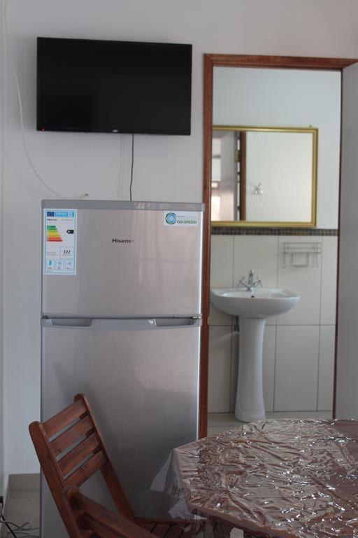 Whynot Mauritius Apartment Grande Gaube Exterior photo