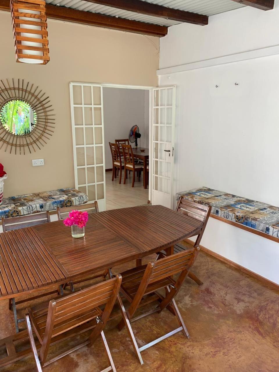 Whynot Mauritius Apartment Grande Gaube Exterior photo