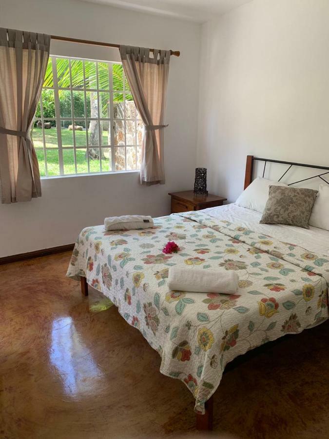 Whynot Mauritius Apartment Grande Gaube Exterior photo